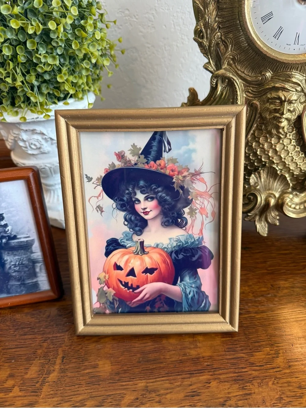Vintage Wood Picture Frame’s  with Halloween Art